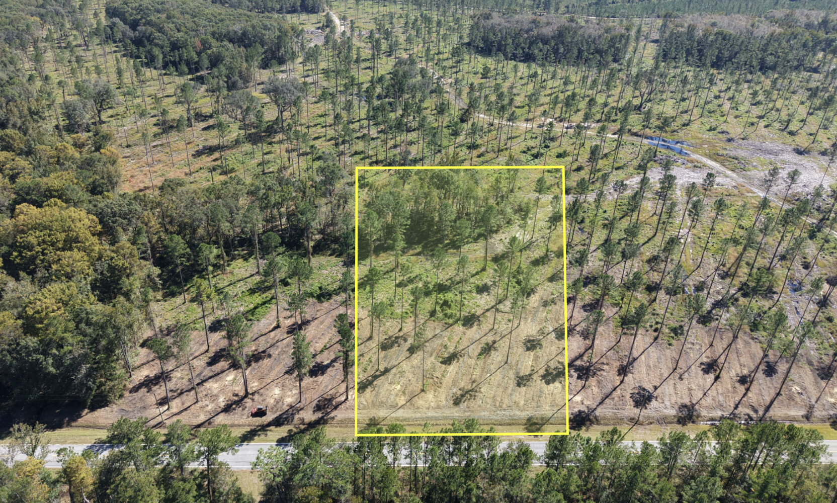 Photo 1 of 22 of land for sale at 0 Old CCC Road #Lot 4, Brunswick, GA 31523